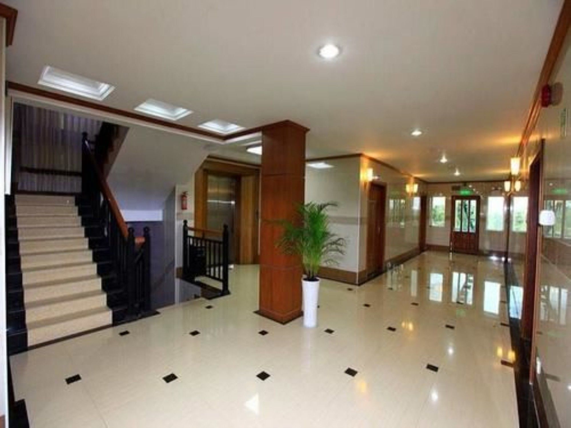 Hotel Novel Yangon Luaran gambar